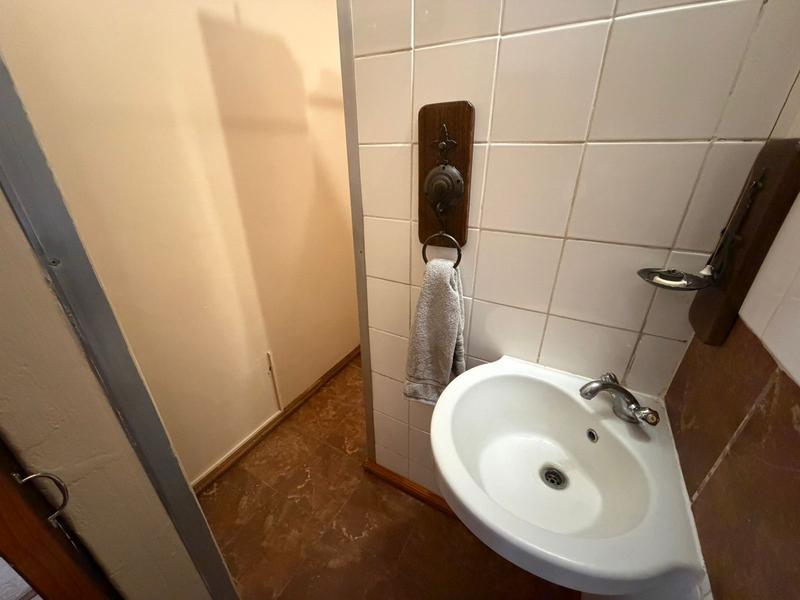 10 Bedroom Property for Sale in Kathu Northern Cape